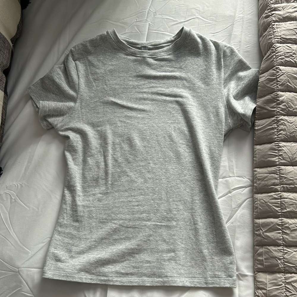 Skims Grey Short Sleeve Tee